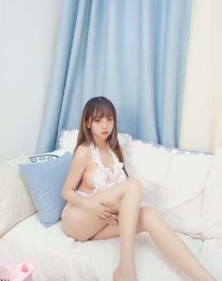 轻佻寡妇电影